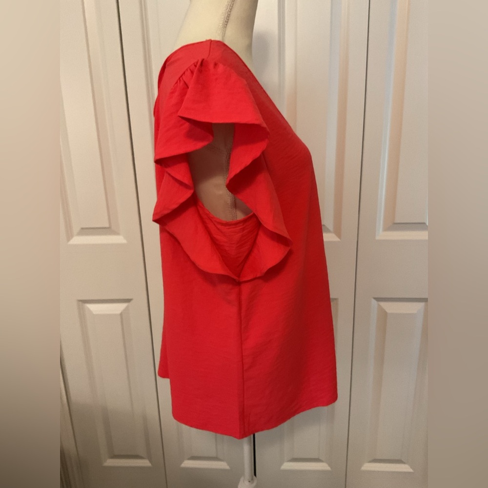 Women's V-Neck Tie Back Flutter Sleeve Blouse NWOT Size Large - Picture 6 of 10
